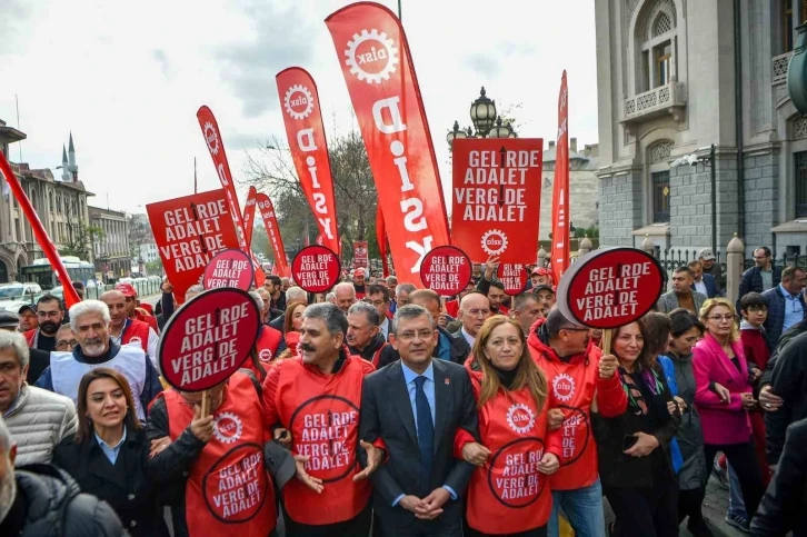 CHP Genel Başkanı Özel: “(Meral Akşener ile) Ne zaman takdir ederlerse görüşmeye her zaman hazırız&quot;
