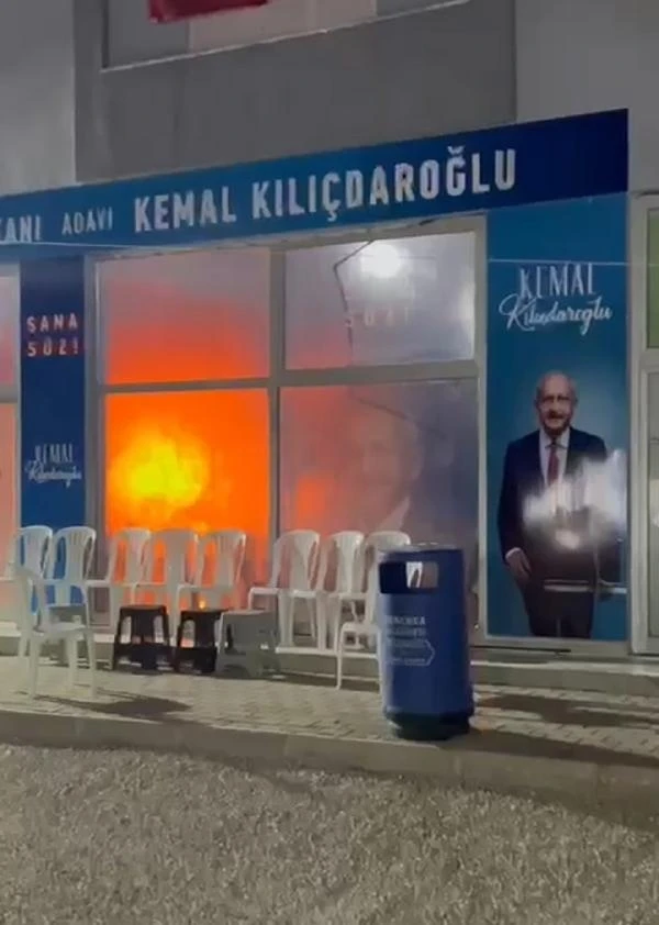 CHP'nin seçim ofisinde yangın