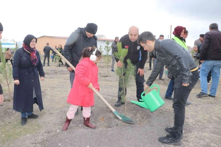 Çifteler’de sağlık şehitleri adına hatıra ormanı
