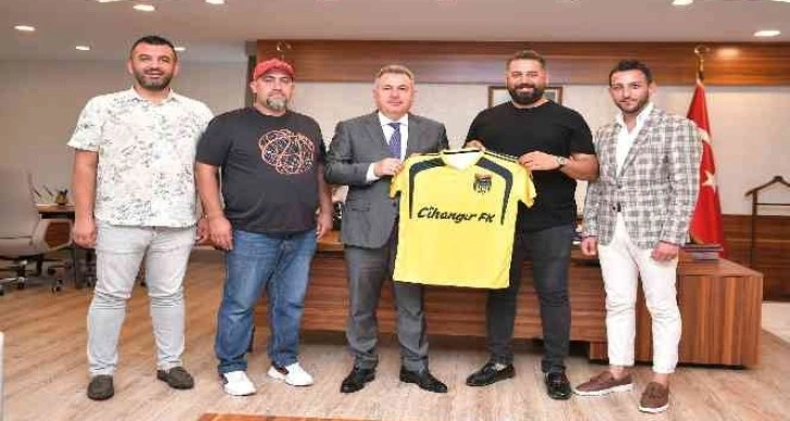 Cihangirspor, şampiyonluk turuna çıktı