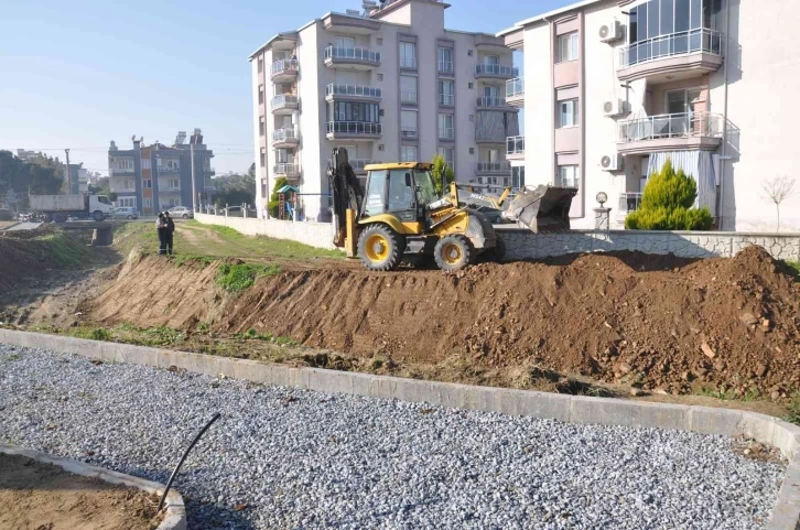 Çine’de dere ıslahı çalışmaları devam ediyor
