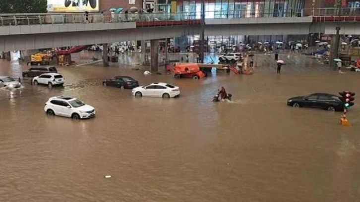 Çin’i sel vurdu: 4 ölü, 9 yaralı