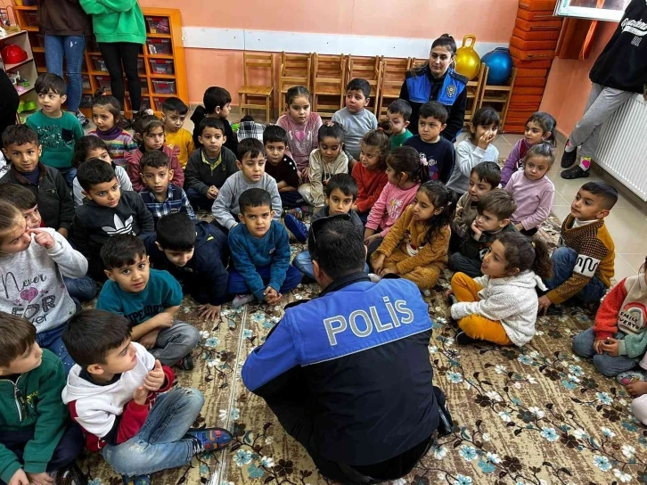 Cizre’de öğrencilere polislik mesleği tanıtıldı
