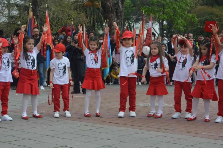 Çocukların günü 102. yılında da coşkuyla kutlandı
