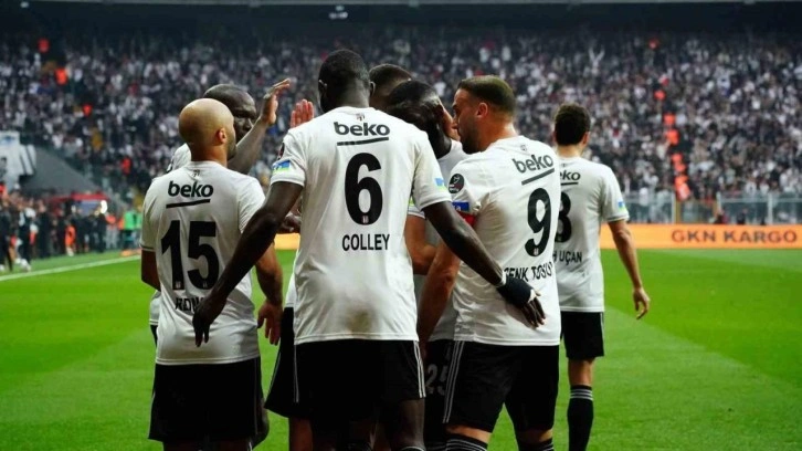 Colley ve Aboubakar, derbi sonucundan memnun!