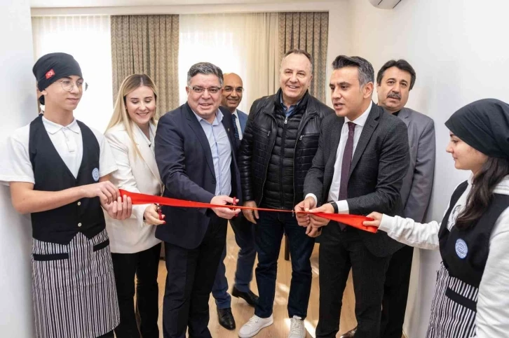 Corendon Hotels & Resorts’den eğitime  katkı
