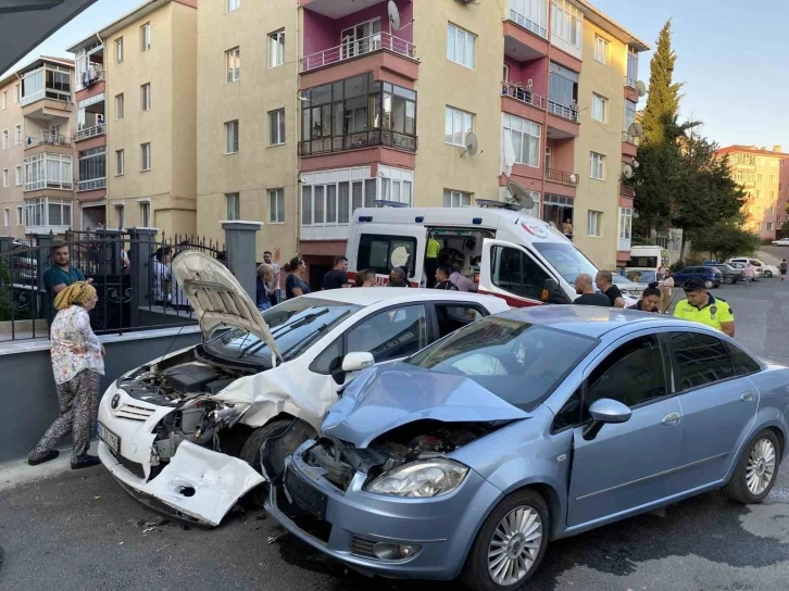 Çorlu’da trafik kazası: 4 yaralı
