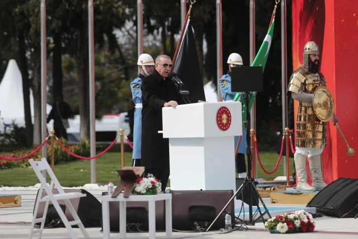 Cumhurbaşkanı Erdoğan: 'Çanakkale Ruhu'na tekrar ihtiyacımız var'