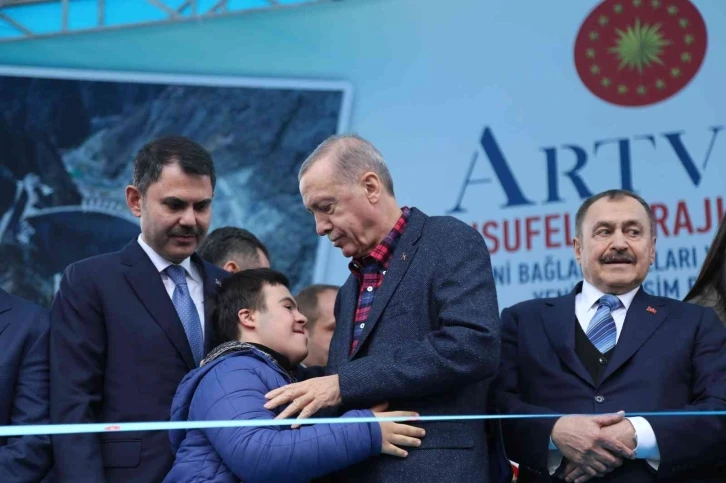 Cumhurbaşkanı Erdoğan: "Cumhuriyet tarihinin en gurur verici eseri"
