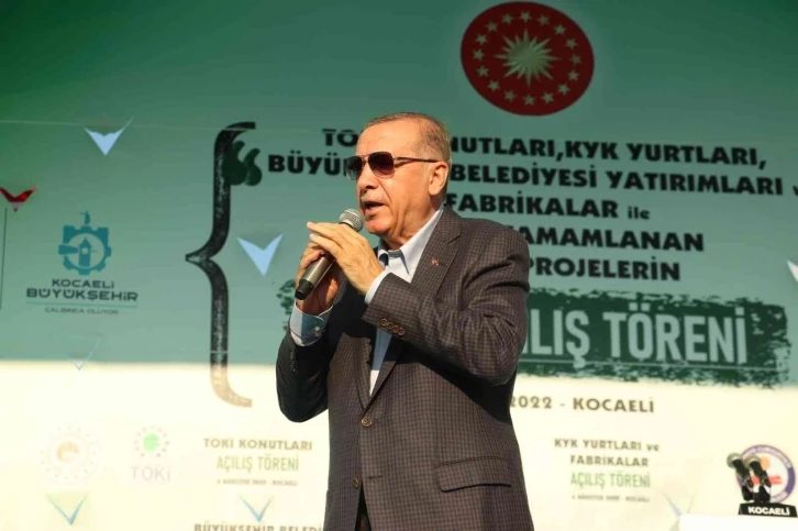 Cumhurbaşkanı Erdoğan: "Kendilerine milleti değil de, vesayeti, darbecileri, teröristleri yoldaş kılanlar mankurtlardır"
