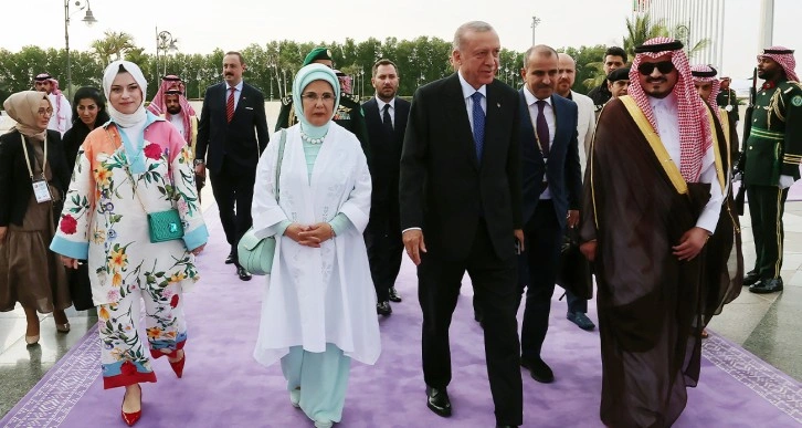 Cumhurbaşkanı Erdoğan Suudi Arabistan’da