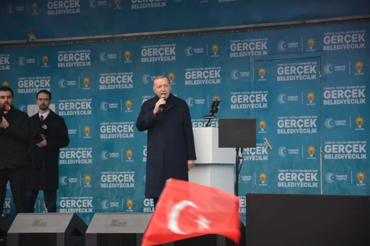 Cumhurbaşkanı Erdoğan: “Vatandaşlarımızın tamamının hayatına dokunan hizmetler elbette ki bizim vazgeçilmez adımlarımız olacaktır”
