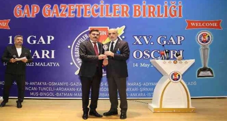 Dağdeviren’e yılın en başarılı emniyet müdürü ödülü