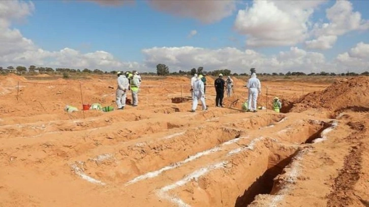 Darbeci Hafter katliam yapmıştı, Sirte'de yeni toplu mezar ortaya çıktı