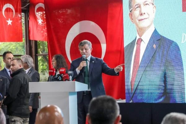 Davutoğlu: Herhangi bir metinde Diyanet İşleri Başkanlığı'nı kaldıracağımıza dair söz yok (2)