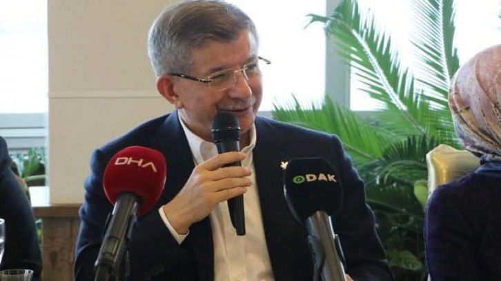 Davutoğlu 'masadan çekilme' sözleriyle ilgili konuştu!