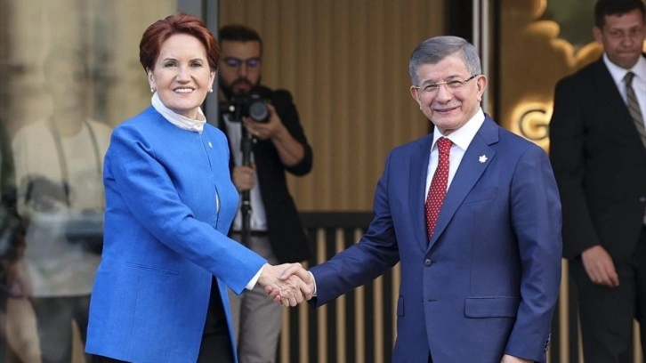 Davutoğlu'ndan Akşener'e "hayırlı olsun ziyareti"