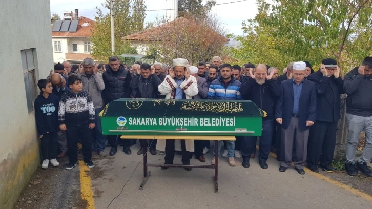 Dehşet verici cinayetin kurbanı olan koca son yolculuğuna uğurlandı
