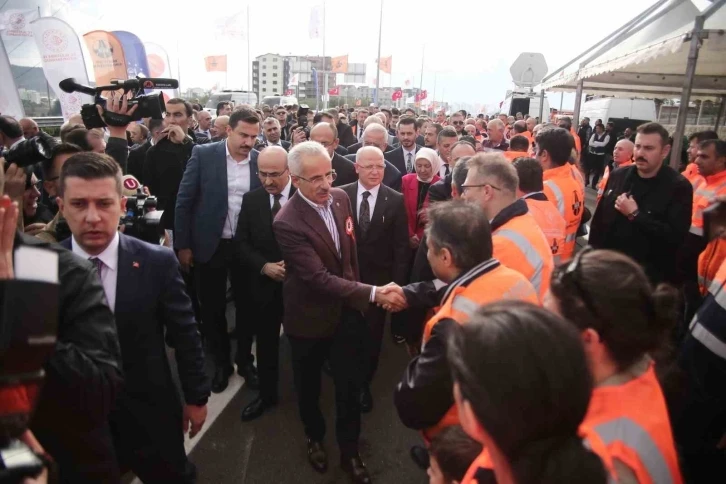 Demirtaş Sanayi Bölgesi’ni rahatlatacak kavşak açıldı
