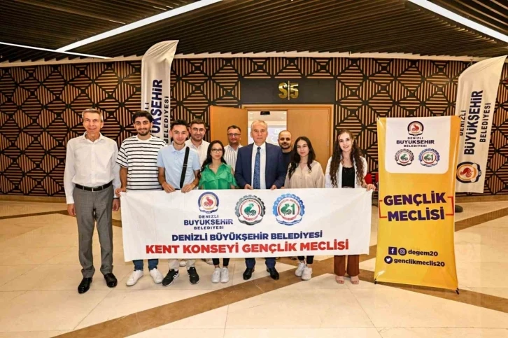 Denizli Büyükşehir gençlere rehber oluyor
