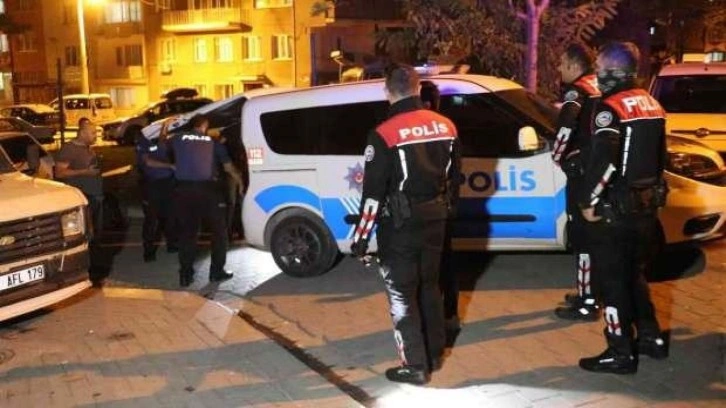 Denizli'de amcaoğulları arasında bıçaklı ve sopalı kavga: 4 yaralı!