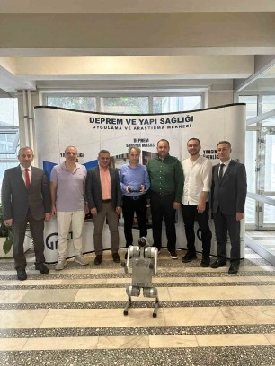 Deprem sonrası hasar tespitini robotik köpek ve yapay zekâ kullanarak yapacaklar