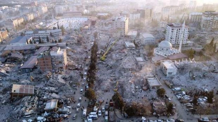 Deprem sonrası kayboldular! Yakınlarından yardım çağrısı