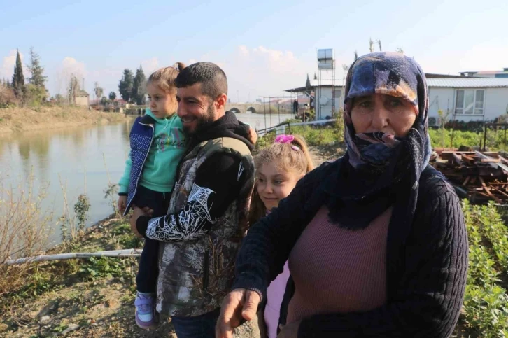 Depremde Asi Nehri evini yutmuştu, o gece yaşadıklarını korku içerisinde anlattı
