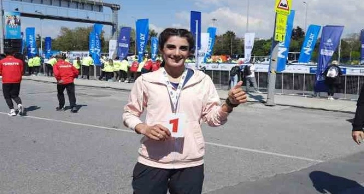 Depreme kampta yakalanan Yayla Gönen yarı maratonda birinci oldu