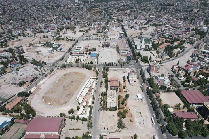 Depremin üzerinden 6 ay geçti, Kahramanmaraş’ın son durumu görüntülendi
