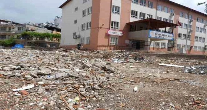 Depremin vurduğu Hatay’da seçim hazırlıkları