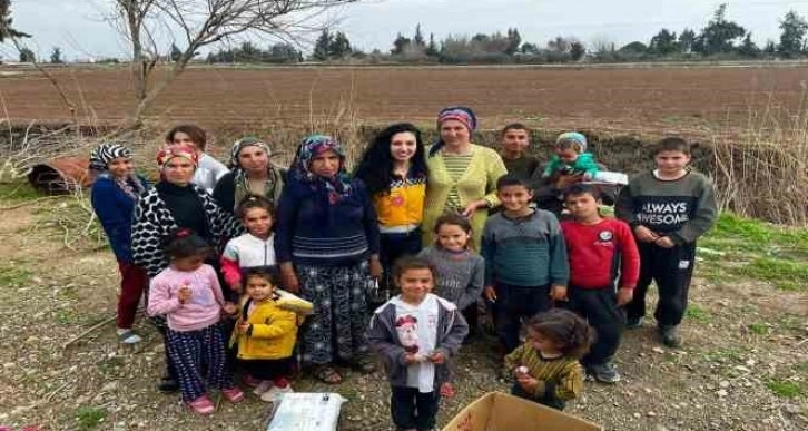 Depremzede aileyle yürekleri ısıtan diyaloğun sahibi Eskişehir 112 ekibi, Hatay’da yaraları sarıyor