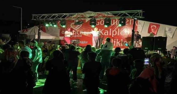 Depremzede çocuklara festival tadında etkinlik