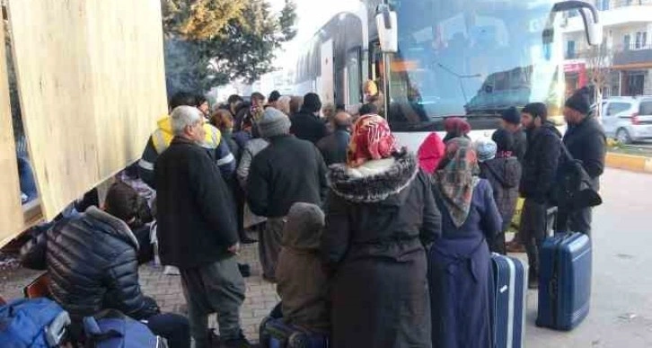 Depremzedeler Adıyaman’ı terk ediyor