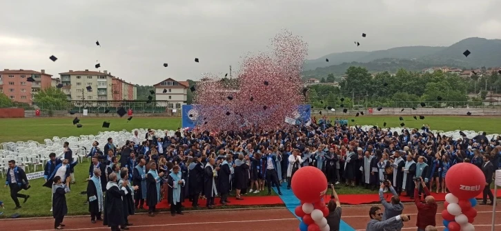 Devrek MYO’da mezuniyet coşkusu
