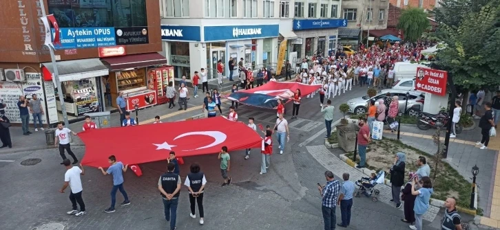 Devrek’te 15 Temmuz kalkışmasının 6. yılında vatandaşlar tek yürek oldular
