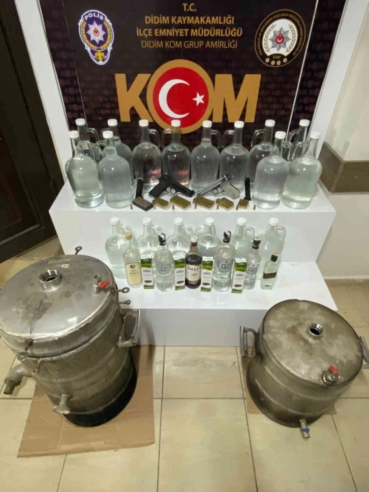 Didim’de 59 litre sahte alkol ele geçirildi
