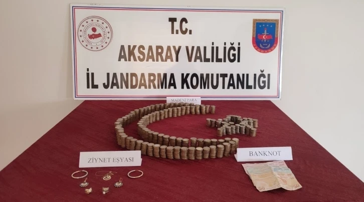 Dilenci kadın hırsızlar JASAT’tan kaçamadı
