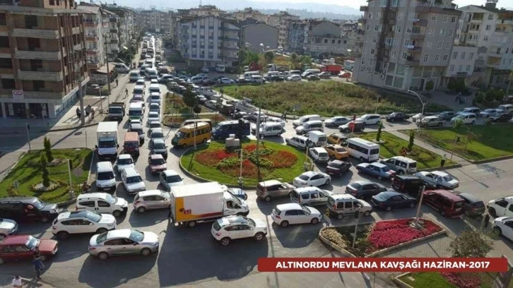 Dinamik kavşaklar trafiği rahatlattı
