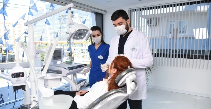 Diş tedavisinde dikişsiz implant dönemi
