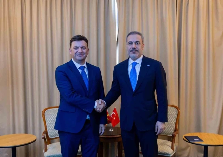 Dışişleri Bakanı Fidan, Kuzey Makedonya Dışişleri Bakanı Osmani ile görüştü
