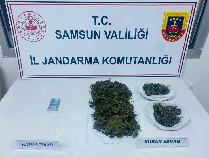 Diyaliz hastasının yanındaki çikolata kutusundan esrar çıktı
