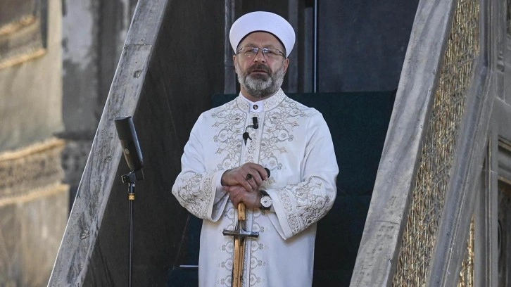 Diyanet İşleri Başkanı Ali Erbaş: Masum insanlar vahşice katlediliyor