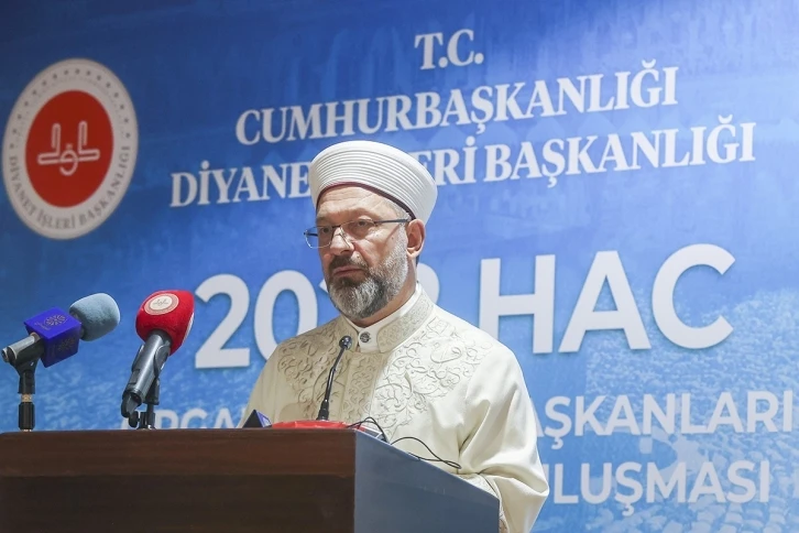 Diyanet İşleri Başkanı Erbaş: “Hac, ümmet bilincinin, kardeşlik ruhunun yeryüzüne ilanıdır”
