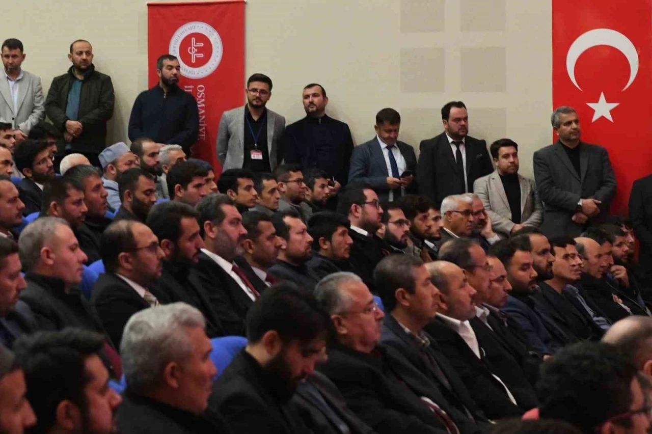 Diyanet İşleri Başkanı Erbaş: &quot;Din görevlileri yeryüzünün imar ve ıslahı için koşturan bir topluluktur&quot;
