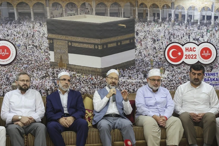 Diyanet İşleri Başkanı Erbaş: “Türkiye’nin hac organizasyonunda geldiği nokta bizi sevindiriyor”
