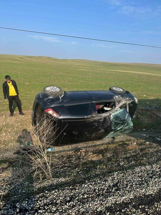 Diyarbakır’da otomobil takla attı: 1 yaralı