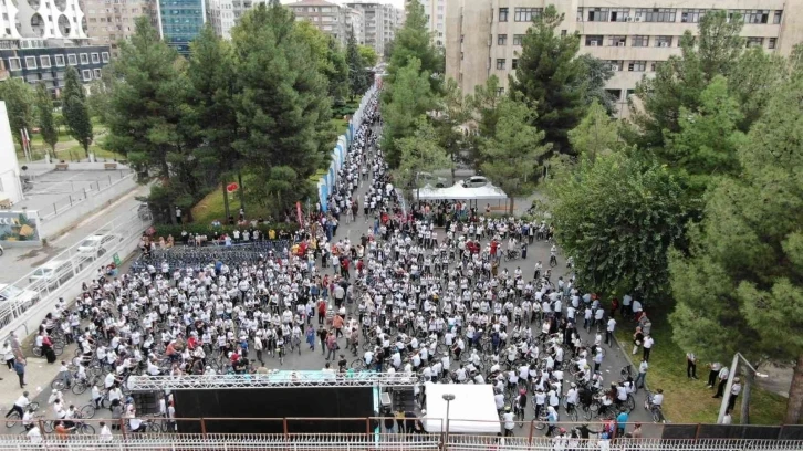 Diyarbakır’da "Yeni Şehirden Kadim Şehre" bisiklet turu etkinliği
