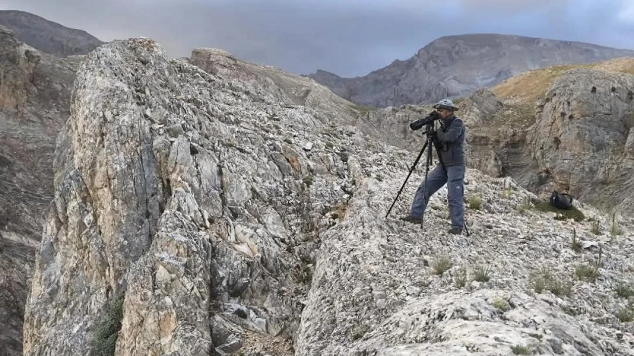 Doğa gezisinde uçurumdan düşüp, öldü