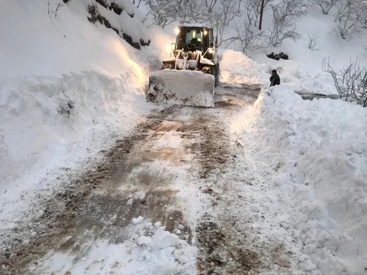 Doğu Karadeniz’de 759 köy ve mahalle yoluna ulaşım sağlanamıyor
